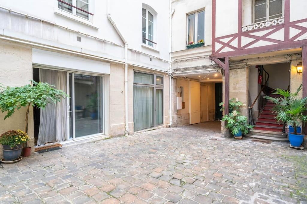 Appartement Grand Duplex Montmartre à Paris Extérieur photo