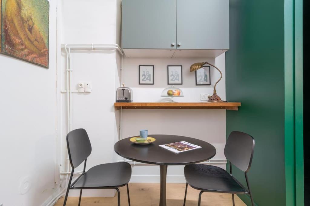 Appartement Grand Duplex Montmartre à Paris Extérieur photo