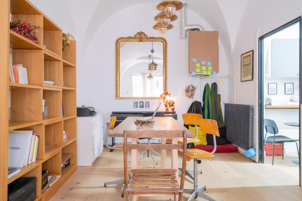 Appartement Grand Duplex Montmartre à Paris Extérieur photo